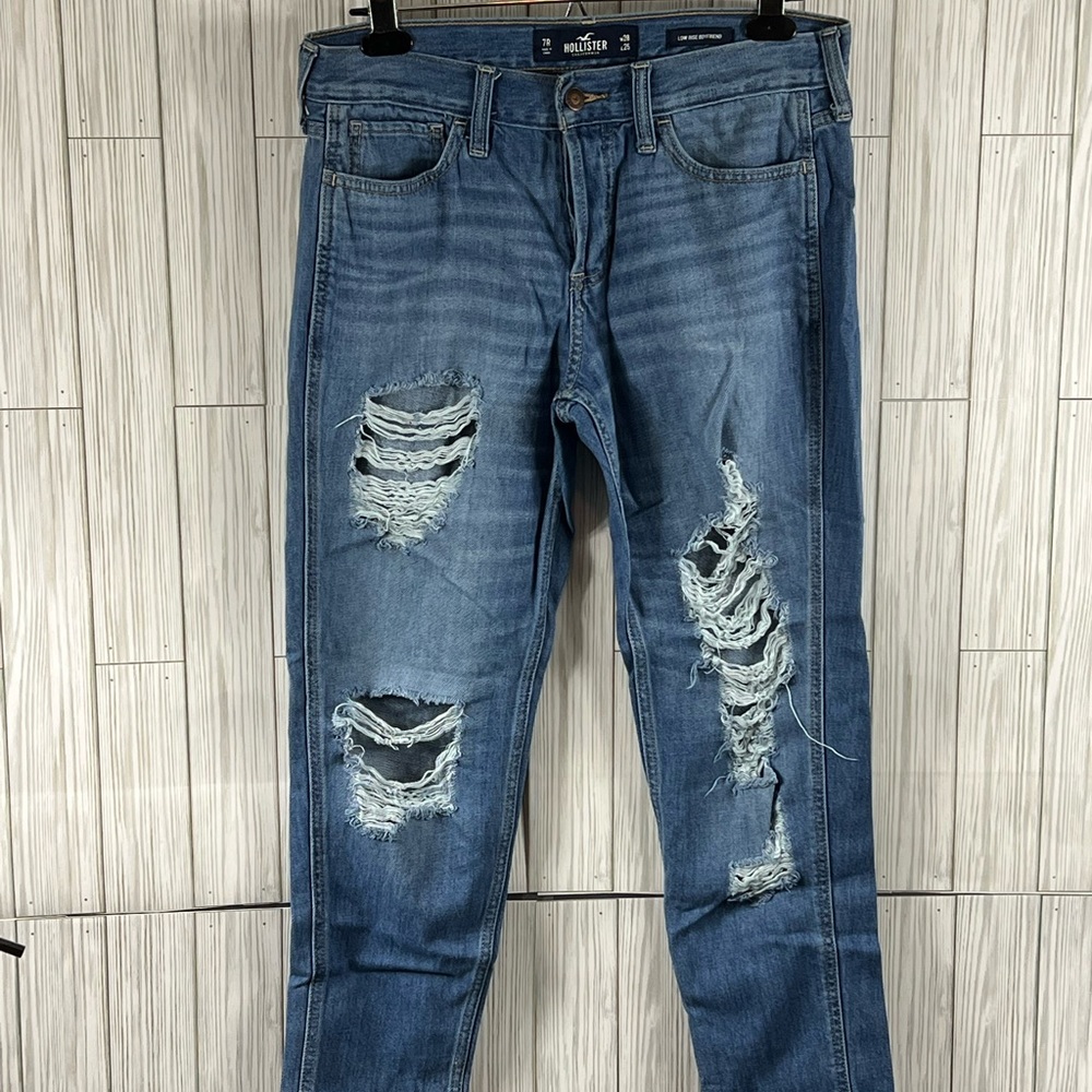 Hollister Low Rise Boyfriend Jeans